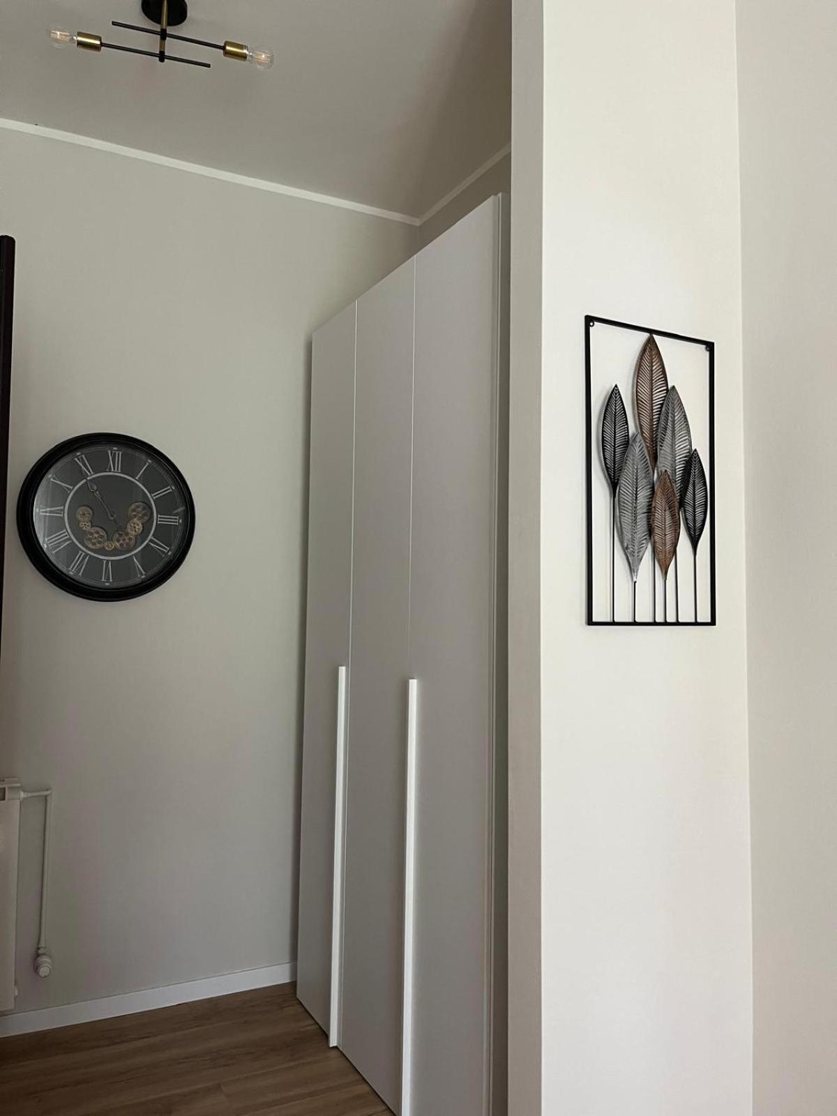Camelia Apartment สเตรซา ภายนอก รูปภาพ